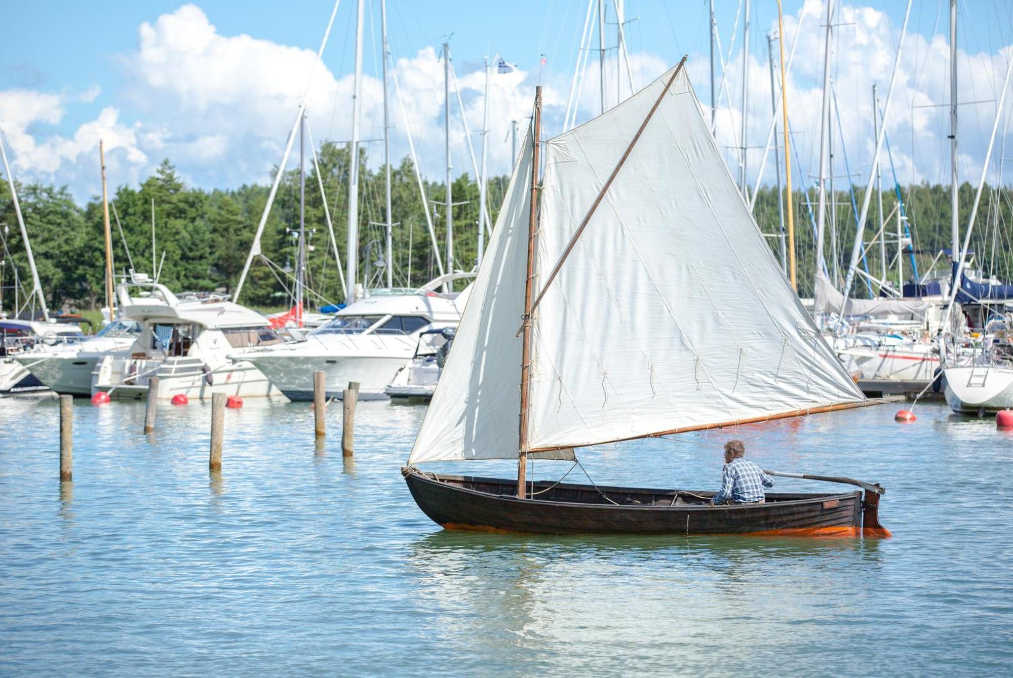 Hotel Strandbo ナウヴォ エクステリア 写真